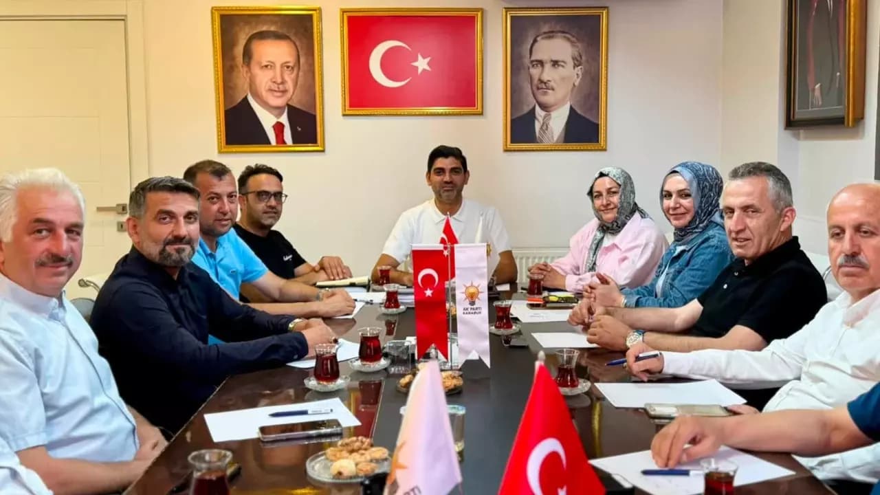 AK Parti Karabük Teşkilatında İstişare Toplantısı Gerçekleştirildi