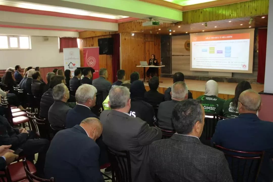 Eflani’de Koruyucu Aile İçin Farkındalık Programı