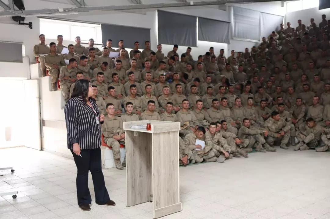 Jandarma personeline eğitim verildi