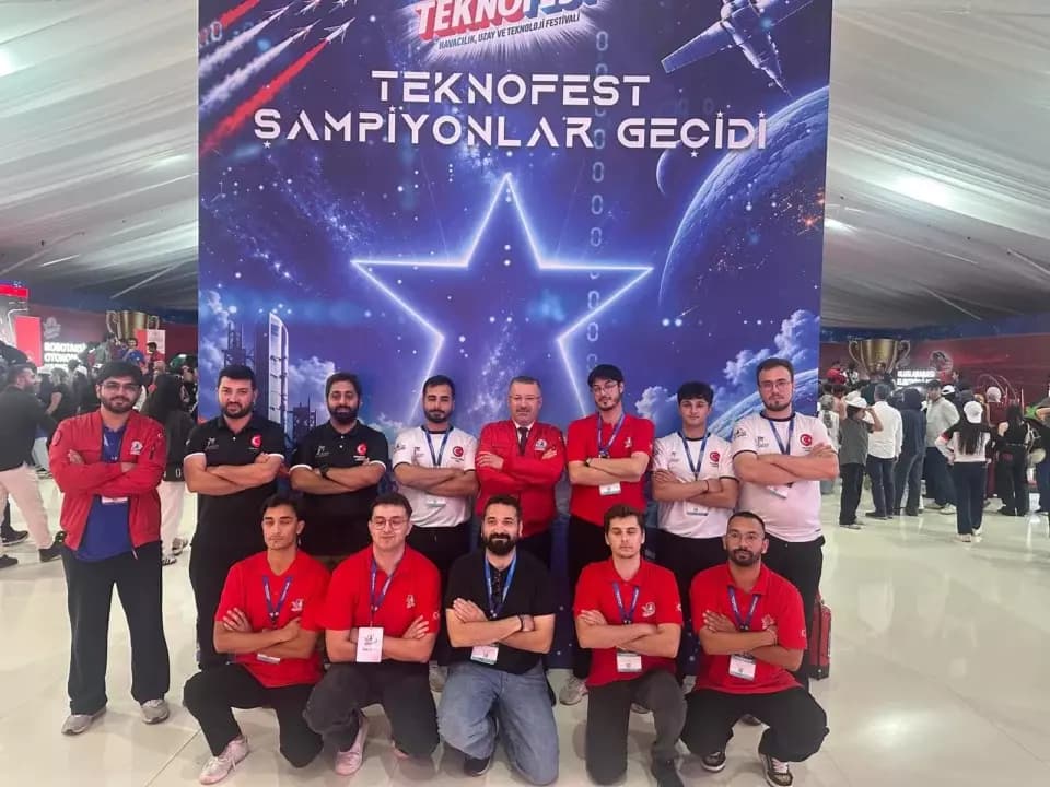 KBÜ Rektörü Kırışık’tan TEKNOFEST finalistlerine destek