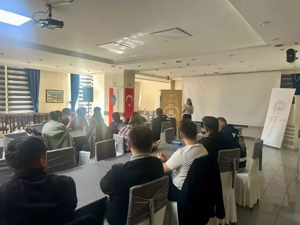 Çocuk Psikolojisi Eğitimi Verildi