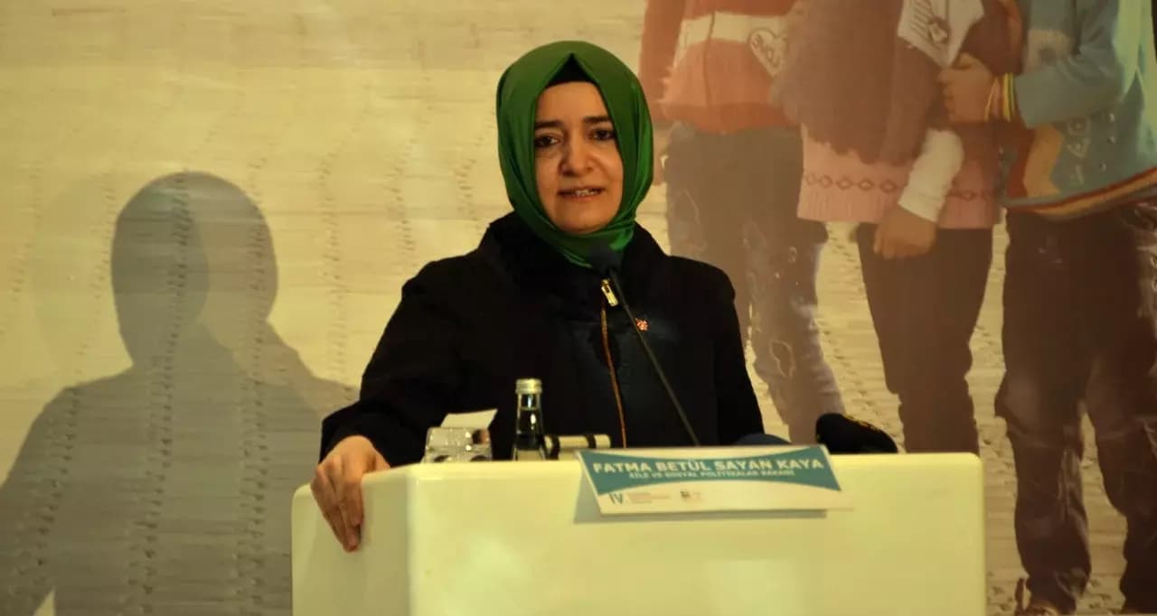 Fon soruşturmasında Fatma Betül Sayan Kaya ve eşi ifadeye çağırıldı