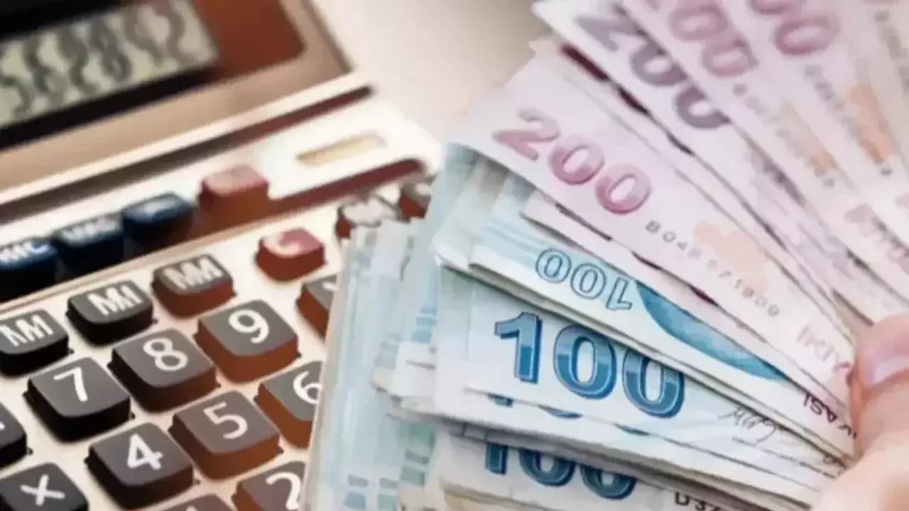 Milyonlar Ocak 2027 Zammını Bekliyor: Eylül Enflasyonu Sonrası Emekli ve Memur Maaşlarında Son Durum