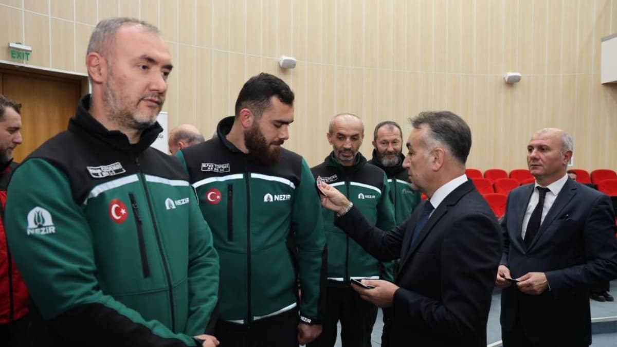 Karabük’te arama kurtarma ekipleri akreditasyon belgelerini aldı
