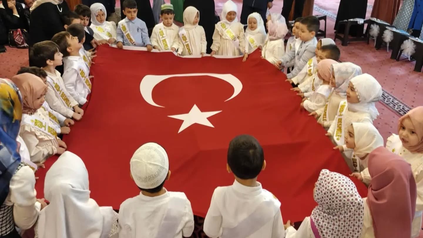 Çamlık Camii'nde 4-6 yaş için anlamlı program