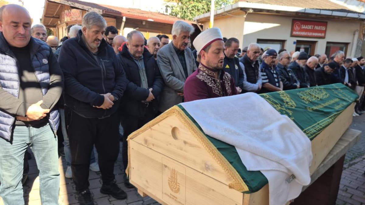 Konserde ölen Furkan Aksu Bartın'da defnedildi