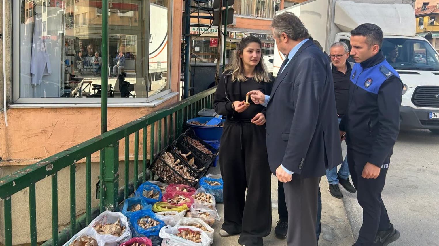Yenice'de mantar satış yerleri denetlendi
