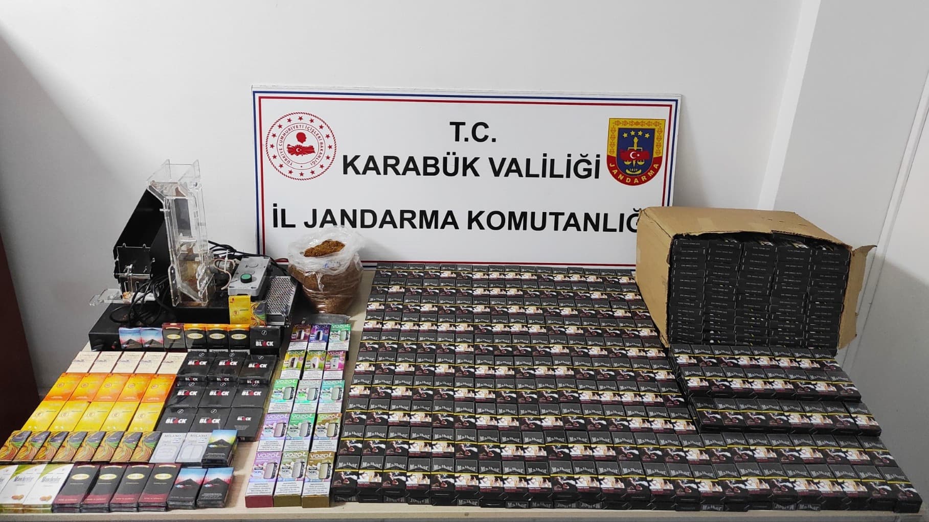 Karabük’te kaçak tütün ve sigara operasyonu