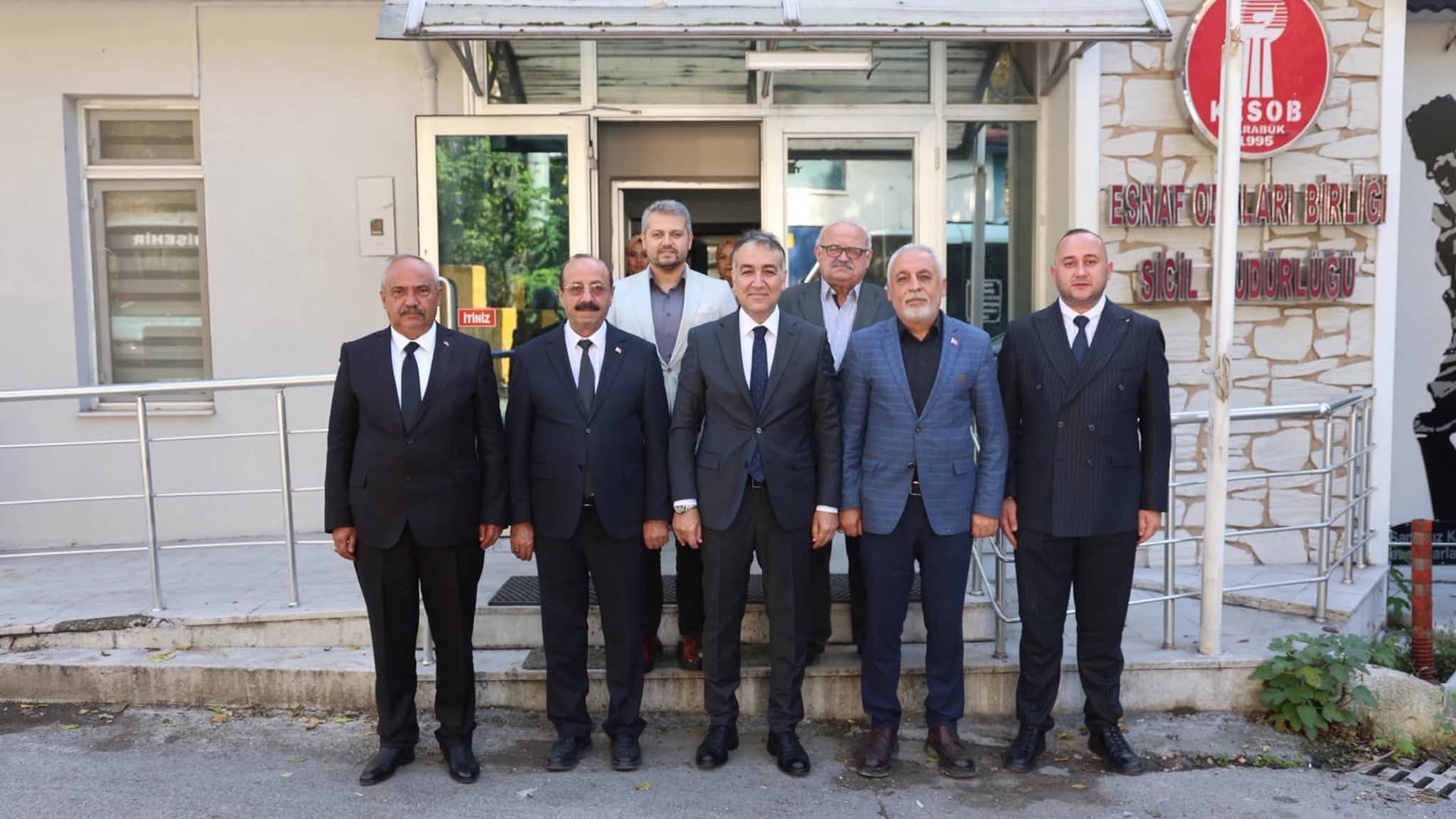 VALİ ÇAĞATAY ESNAFIN TALEPLERİNİ DİNLEDİ