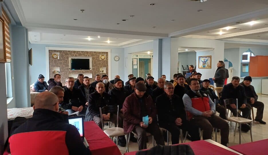 Yeniçağa'da çiftçiler verilen destekler konusunda bilgilendirildi