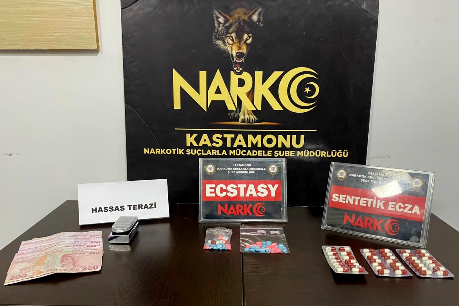 Kastamonu'da uyuşturucu operasyonunda gözaltına alınan kişi tutuklandı