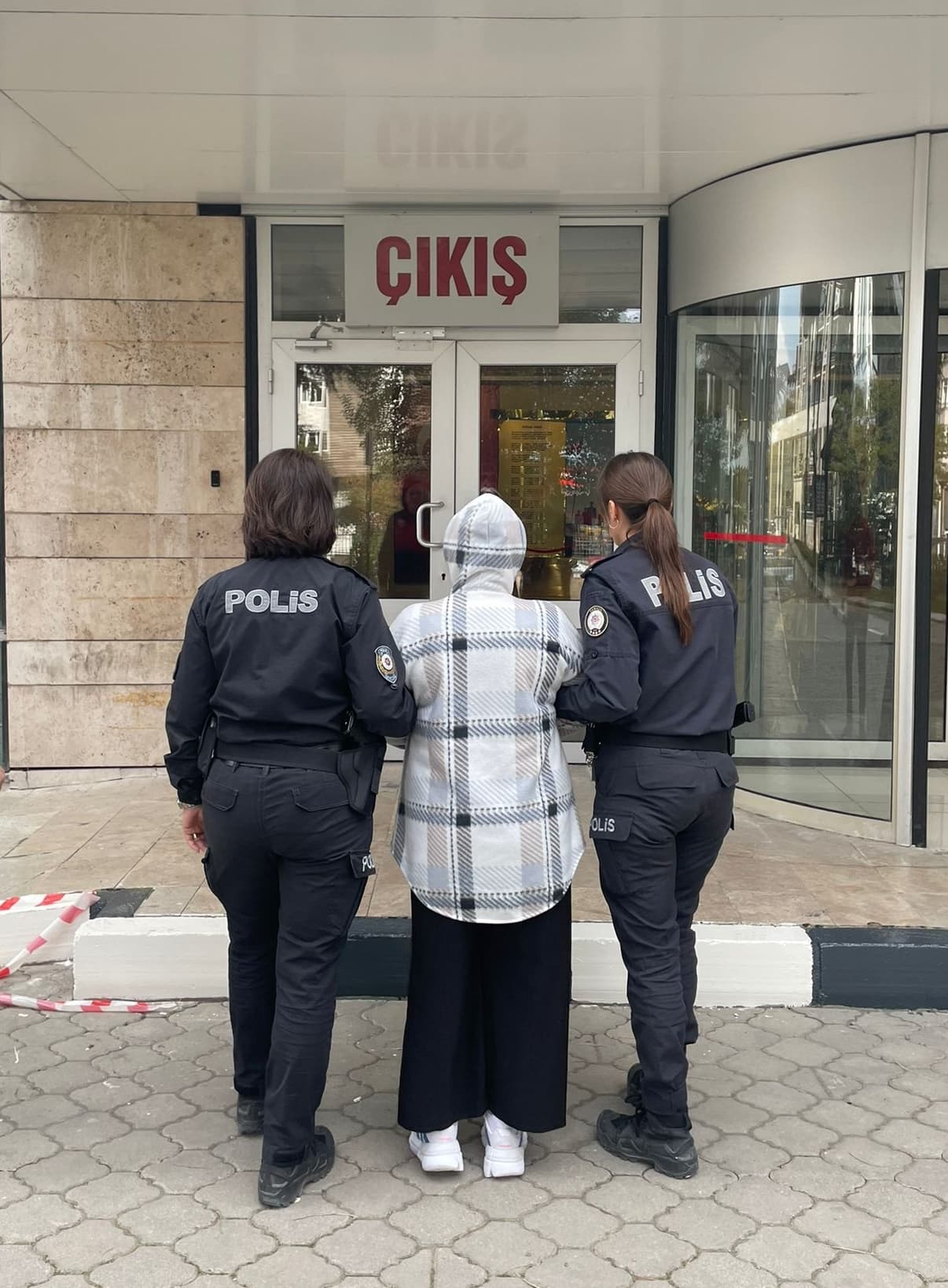 Samsun'da 29 yıl kesinleşmiş hapis cezası bulunan hükümlü yakalandı