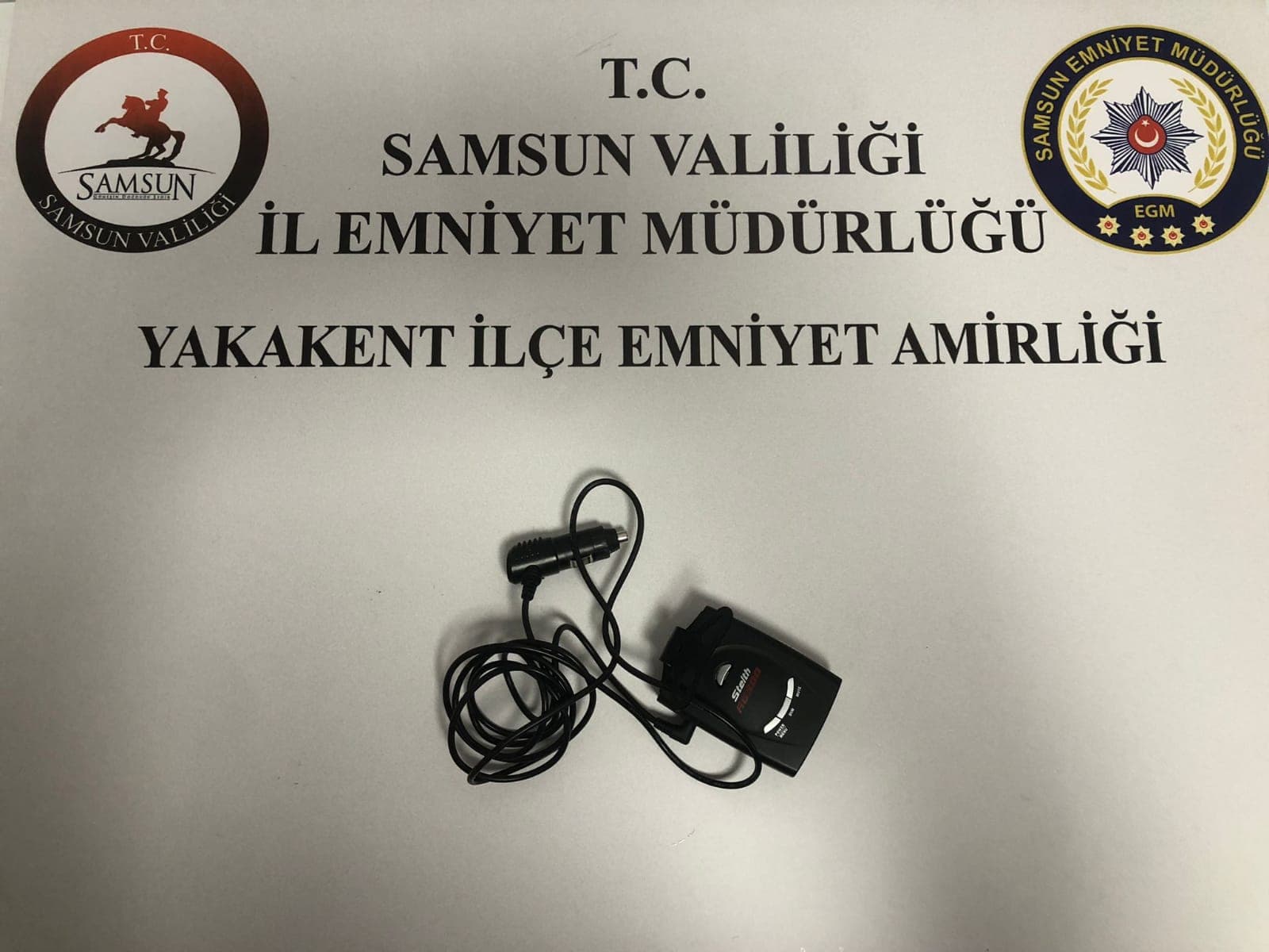 Samsun'da bir araçta radar tespit cihazı bulundu