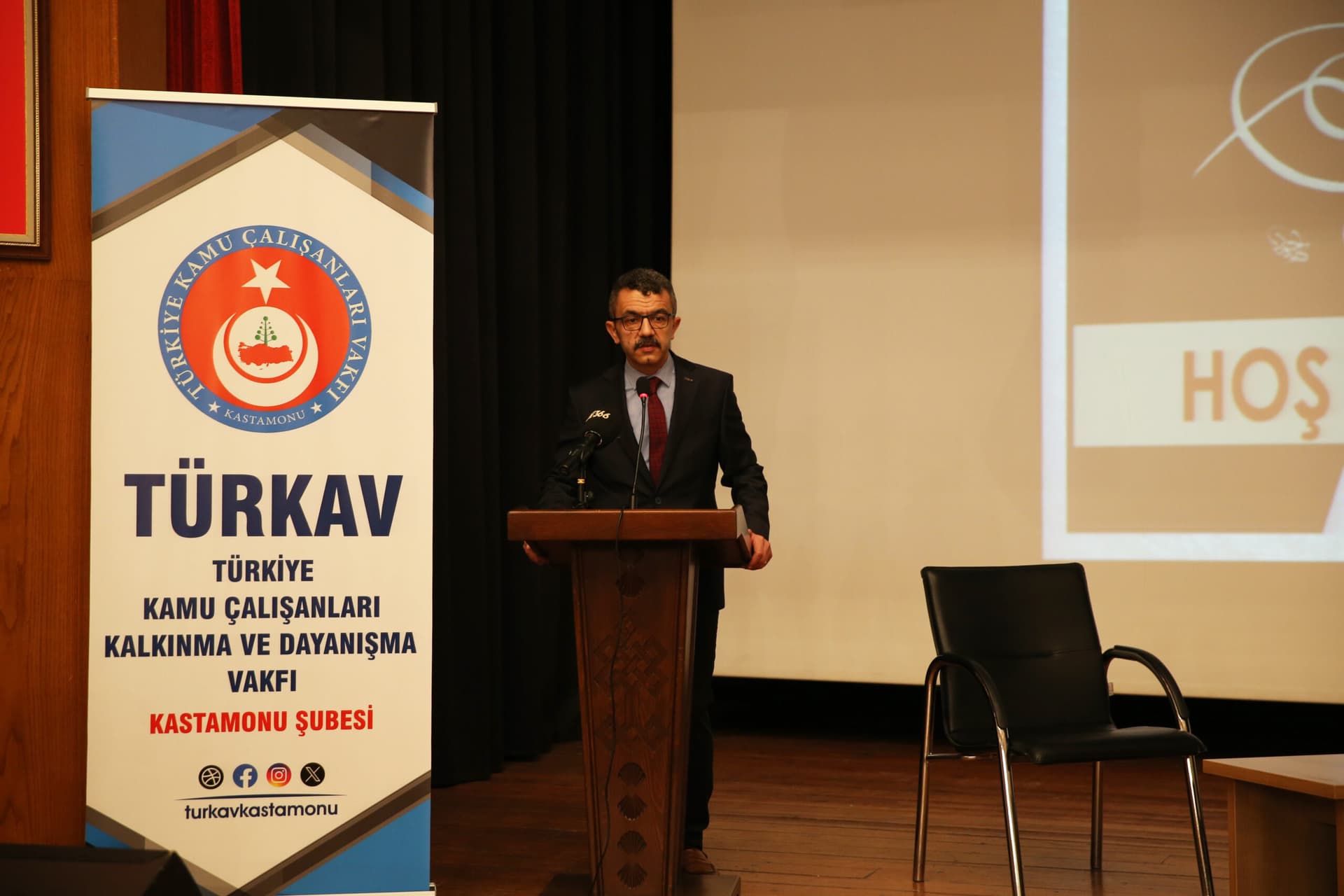 "Hatt-ı Müstakim" hüsnühat sergisi Kastamonu'da açıldı