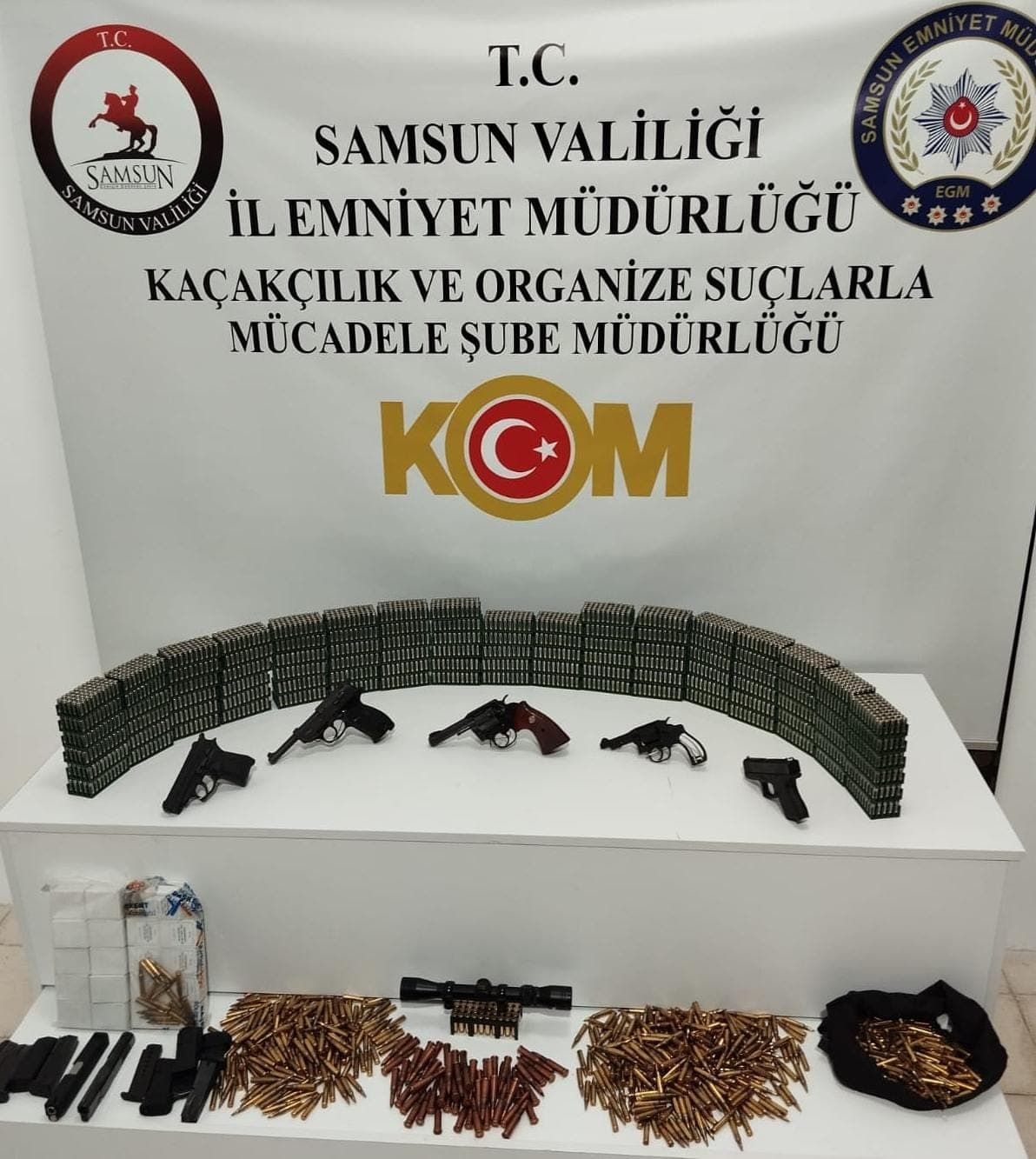 Samsun merkezli silah kaçakçılığı operasyonunda 5 zanlı yakalandı