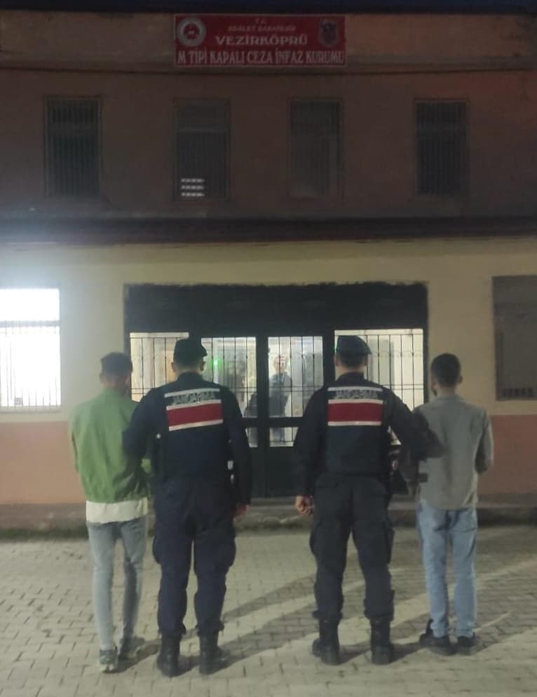 Samsun’da nişan merasiminde çıkan kavgada 4 kişi yalandı