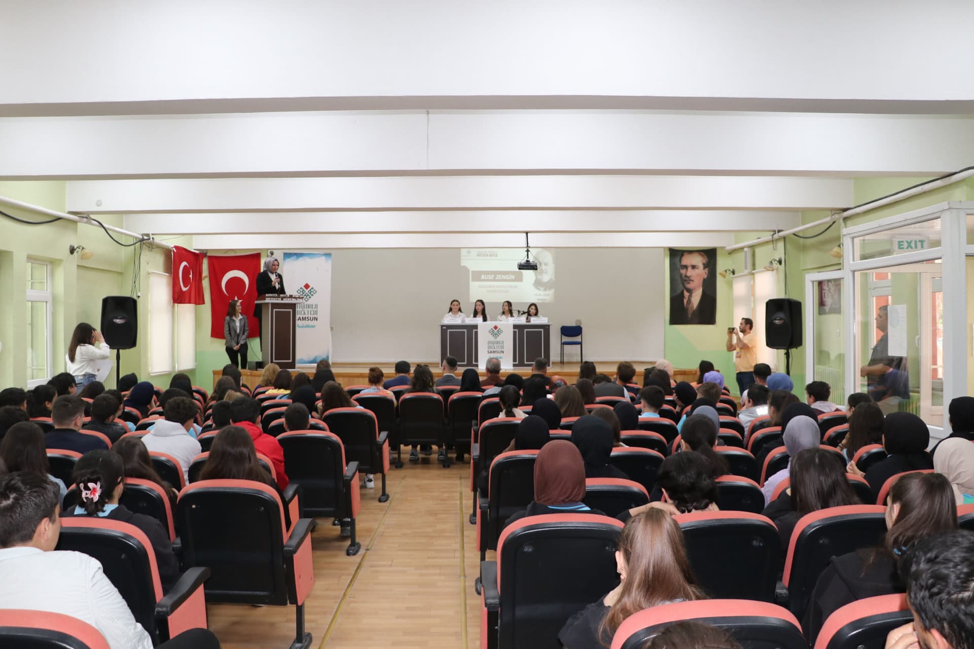 Havza'da "Hikayemizin Yarım Asırlık Yerli Sesi: Mustafa Kutlu" paneli düzenlendi