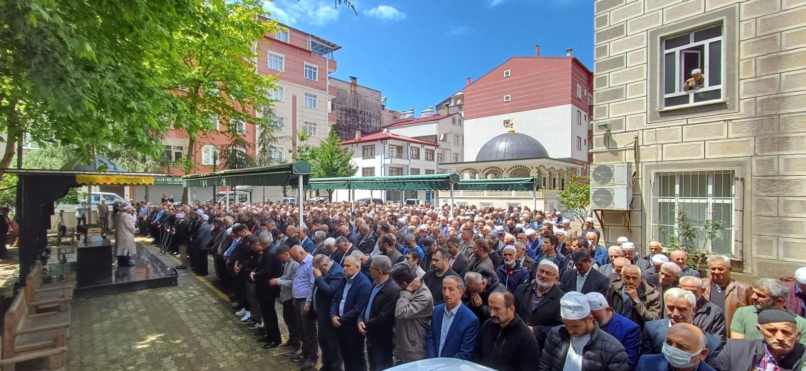 Hayatını kaybeden Pazar Müftüsü Recep Şahan, son yolculuğuna uğurlandı