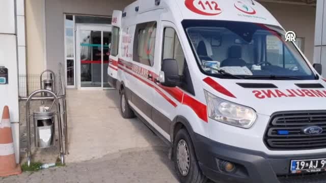 Çorum'da eşinin kazara köstebek tabancasıyla yaraladığı kadın hastaneye kaldırıldı