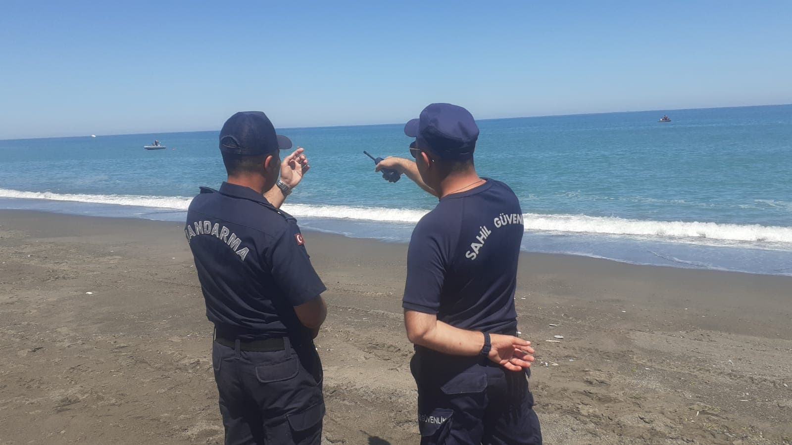 Düzce'de denizde kaybolan 16 yaşındaki genci arama çalışmaları sürüyor