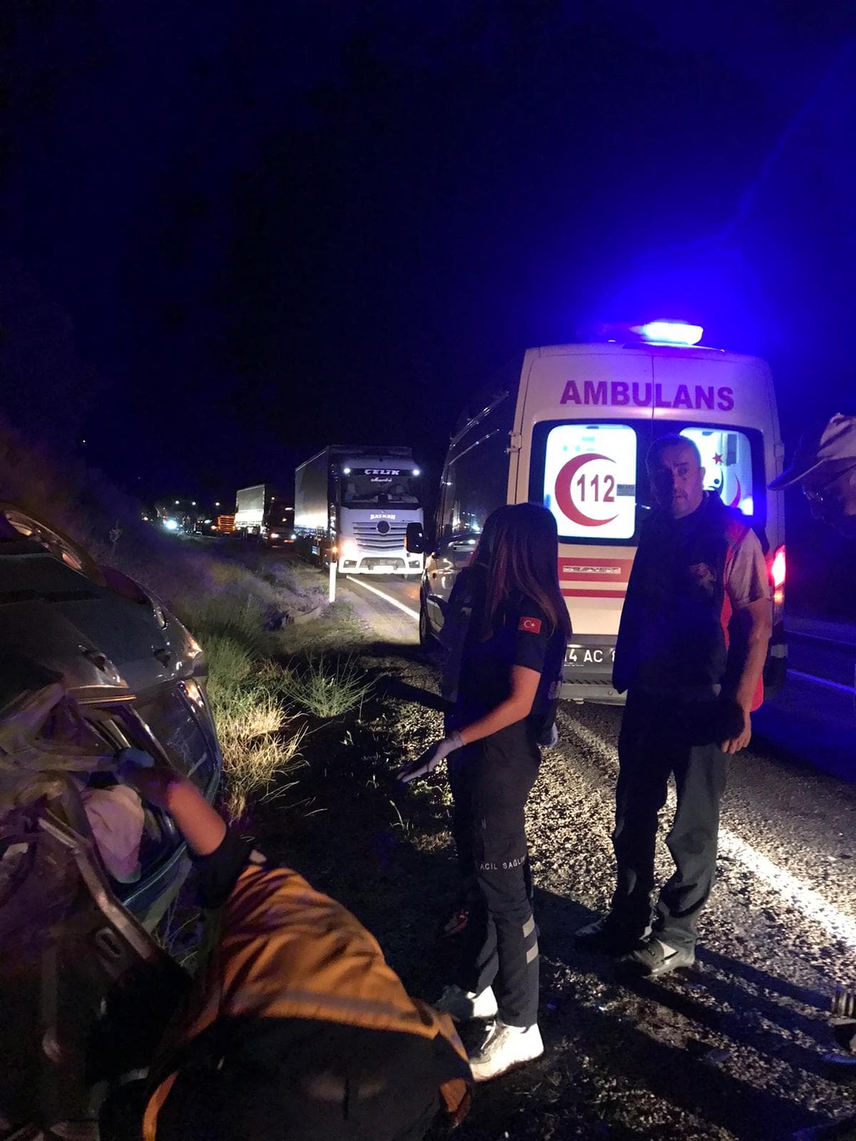 Bolu'da otomobil ile tırın çarpışması sonucu bir kişi hayatını kaybetti