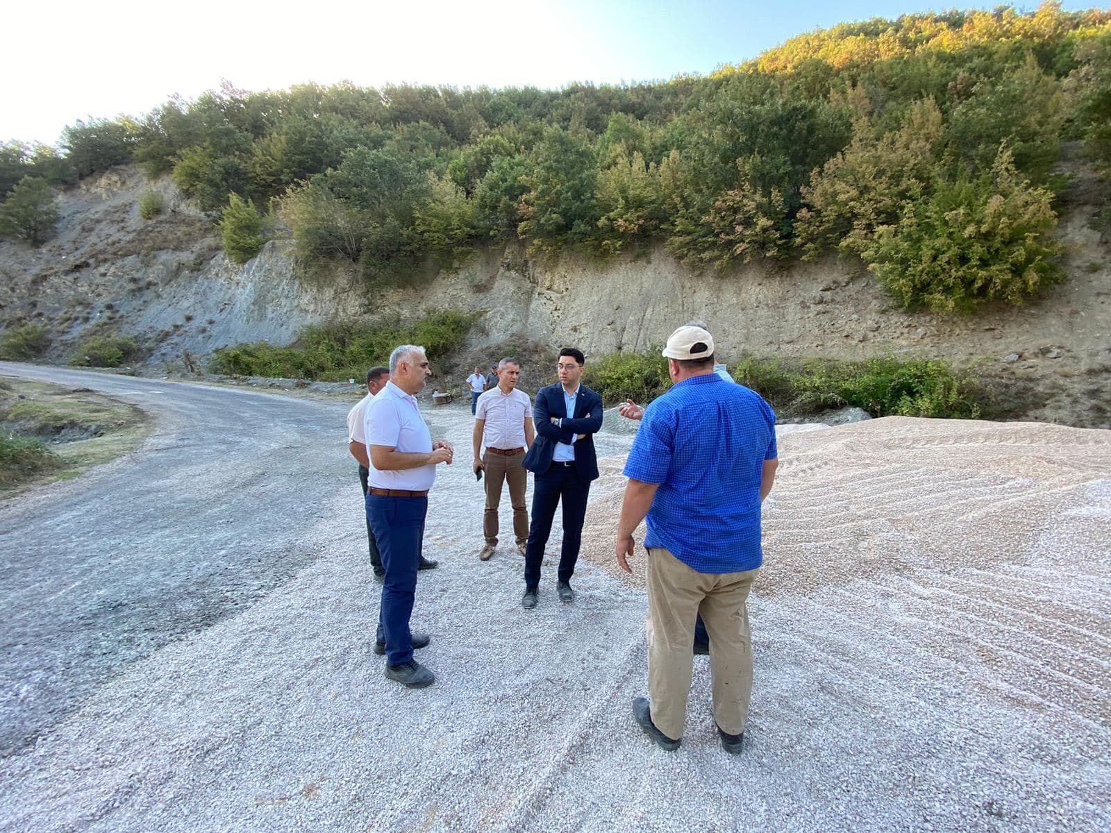 Almus Kaymakamı Çömen köy gezilerine devam ediyor