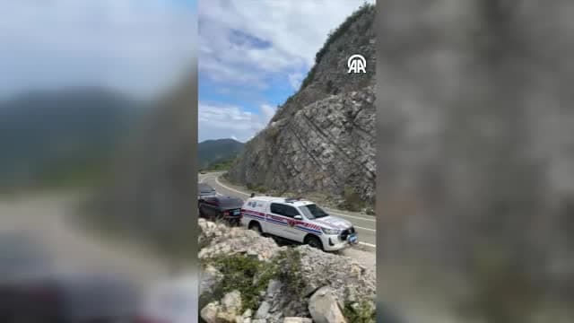 Kastamonu'da ormanlık alanda yönlerini kaybeden 2 kişi ekiplerce bulundu