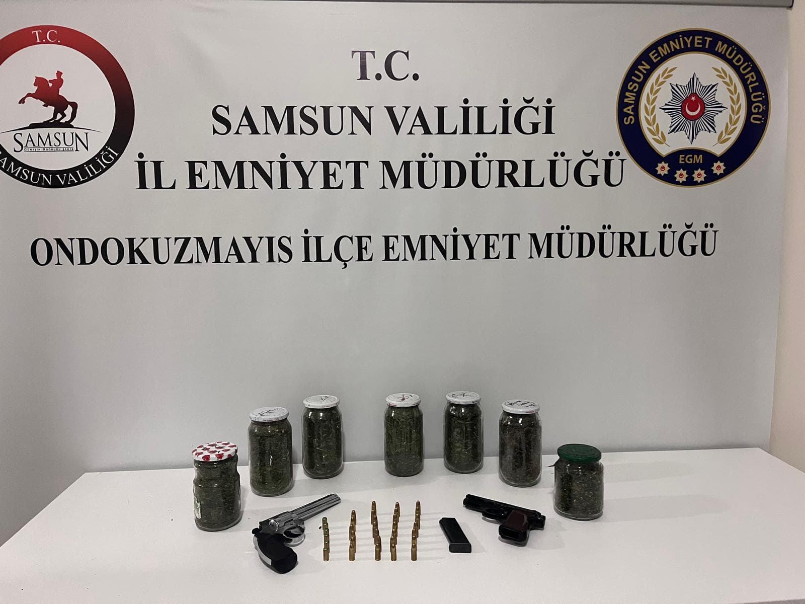 Samsun'da 1,5 kilogram uyuşturucunun ele geçirildiği operasyonda 1 kişi yakalandı