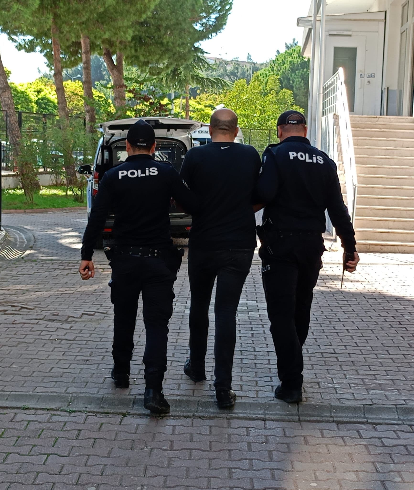 Samsun'da 9 yıl 6 ay hapis cezası bulunan firari hükümlü yakalandı