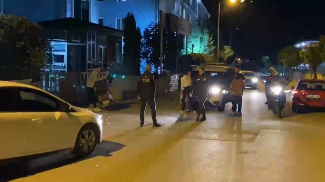 Çorum'daki asayiş uygulamasında 27 yıl kesinleşmiş hapis cezası bulunan firari hükümlü yakalandı