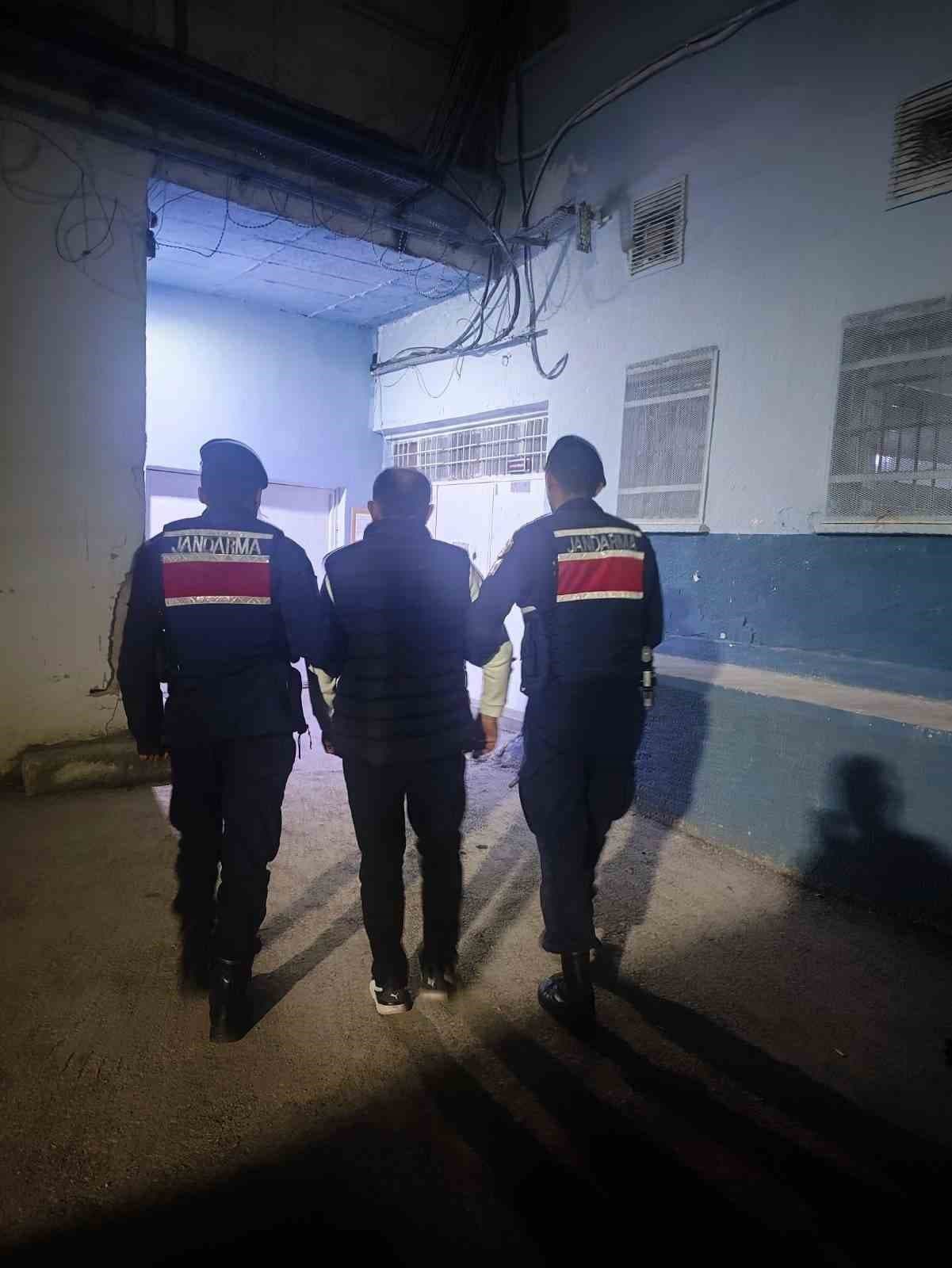 Kastamonu’da kesinleşmiş hapis cezası bulunan hükümlü yakalandı