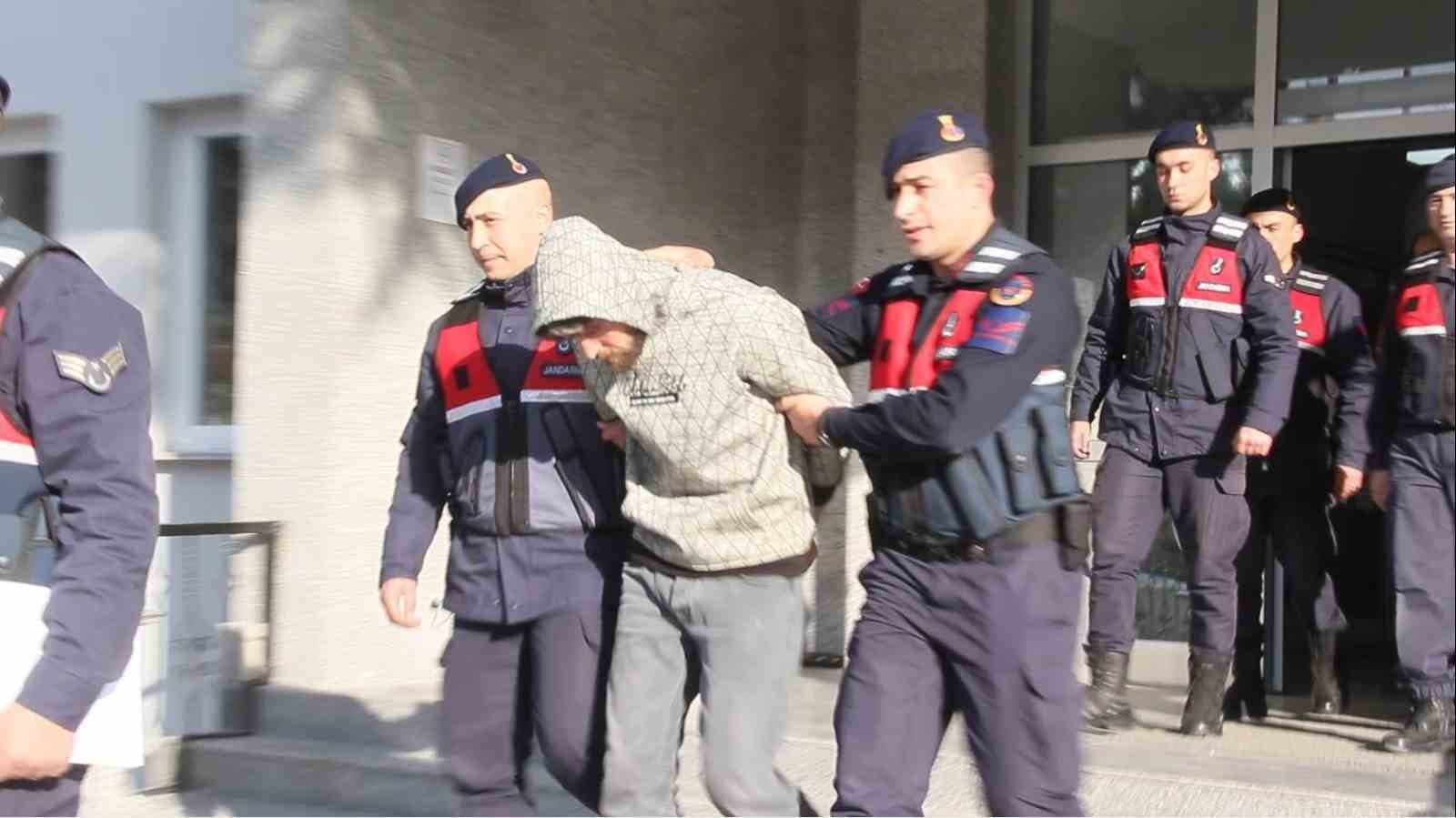 Dur’ ihtarına uymayarak polisi şehit eden alkollü sürücüye müebbet hapis