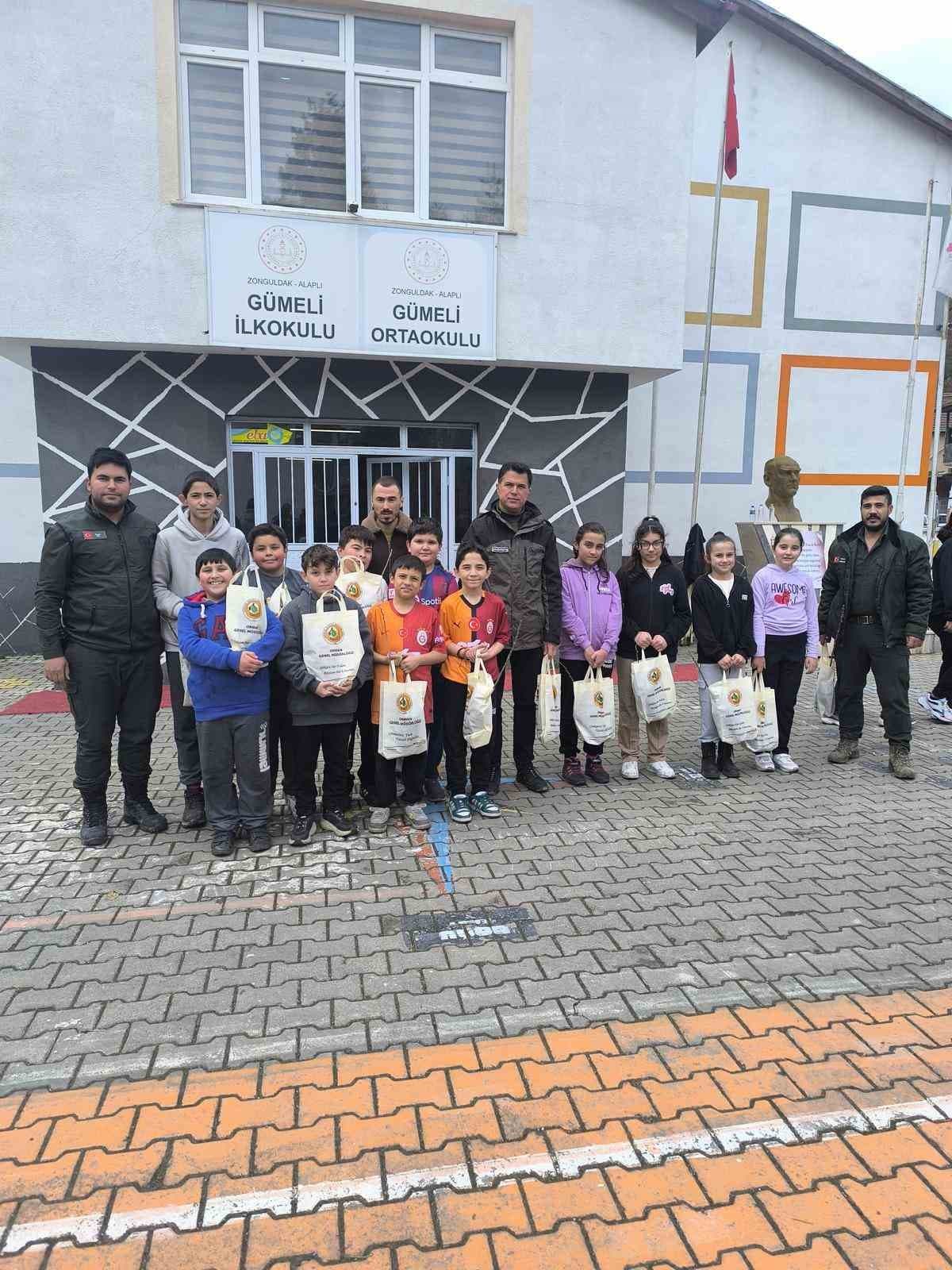 Gümeli’de "Dersimiz Orman" etkinliği, ormanın önemi öğrencilere anlatıldı