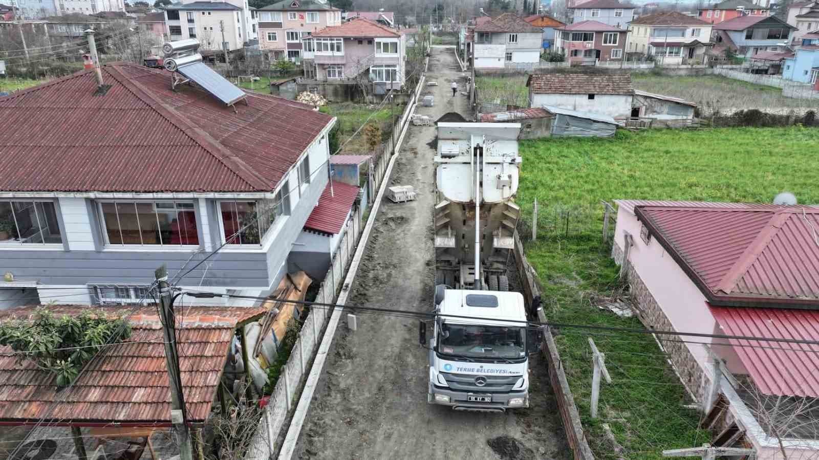 Terme Belediyesi şehit ailelerinin yanında