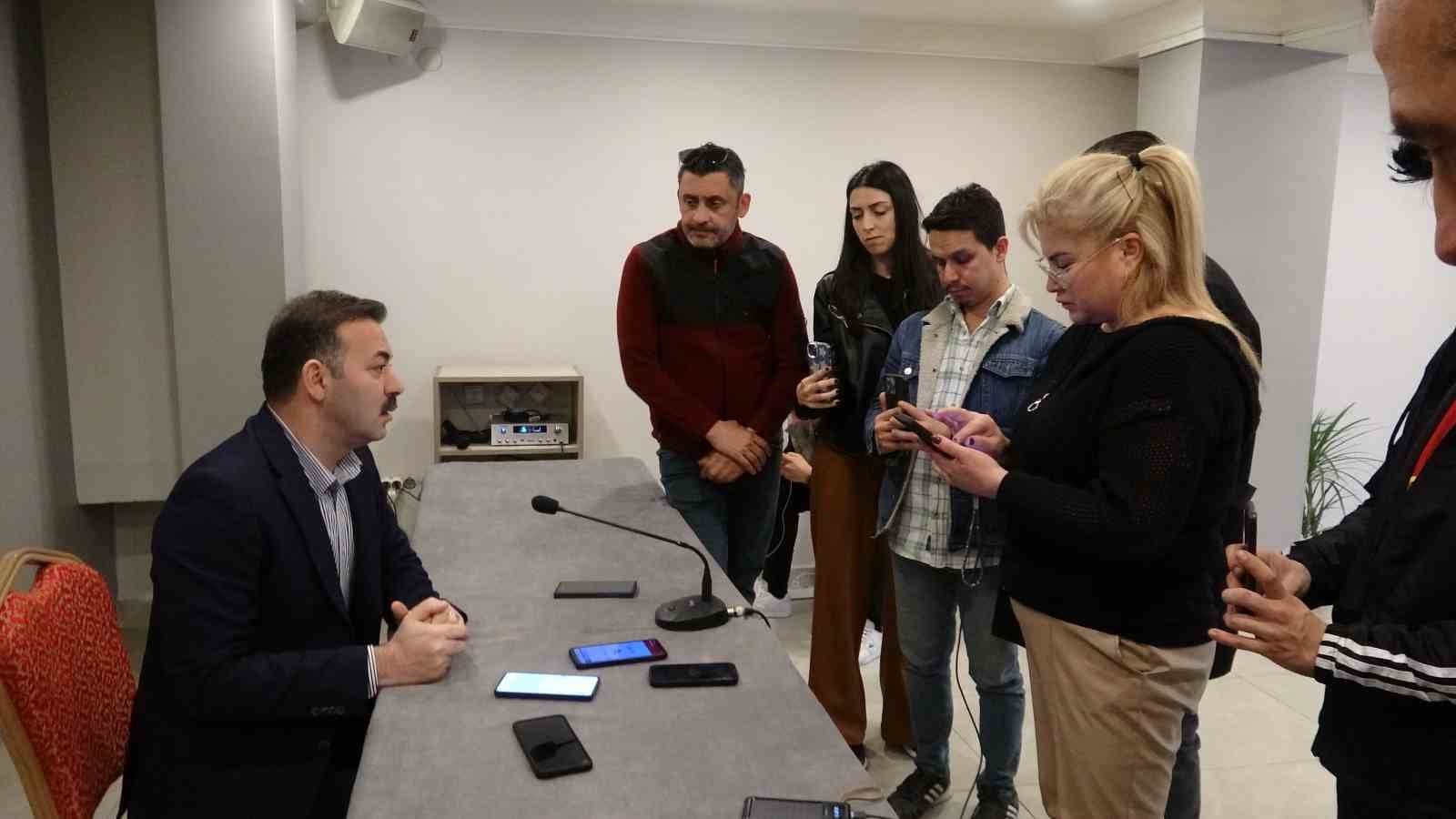 AK Parti Zonguldak İl Başkanı Çağlayan: "Zonguldak’ta CHP’lilerin birbirlerini şikayet eden, ihbar eden açıklamalar görüyorum"