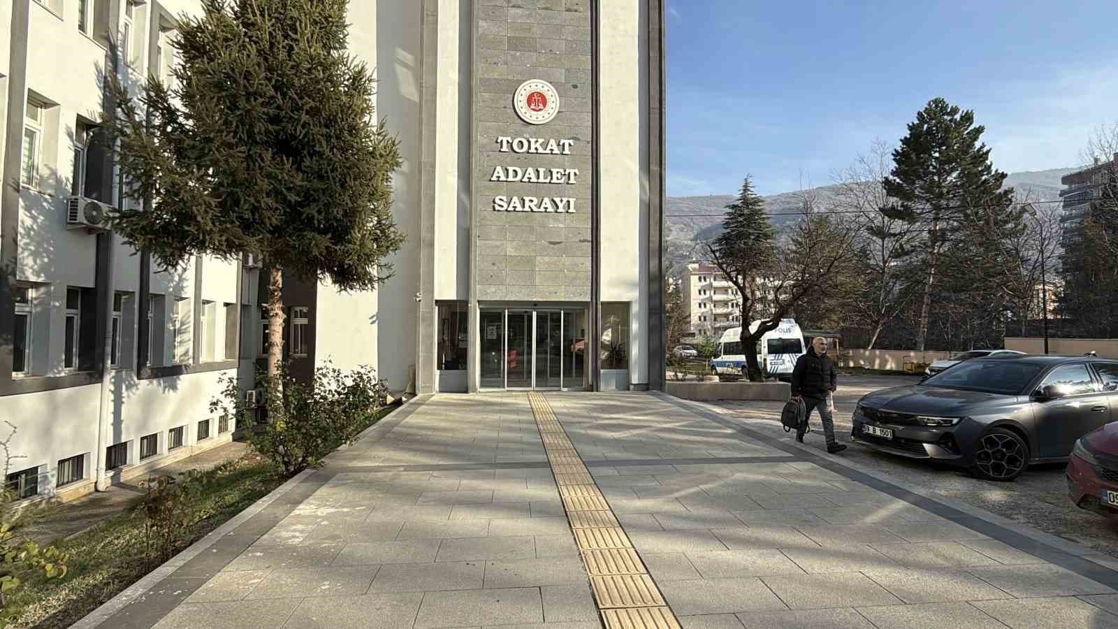Binlerce uyuşturucu ele geçirildi, operasyonda 20 kişi gözaltına alındı