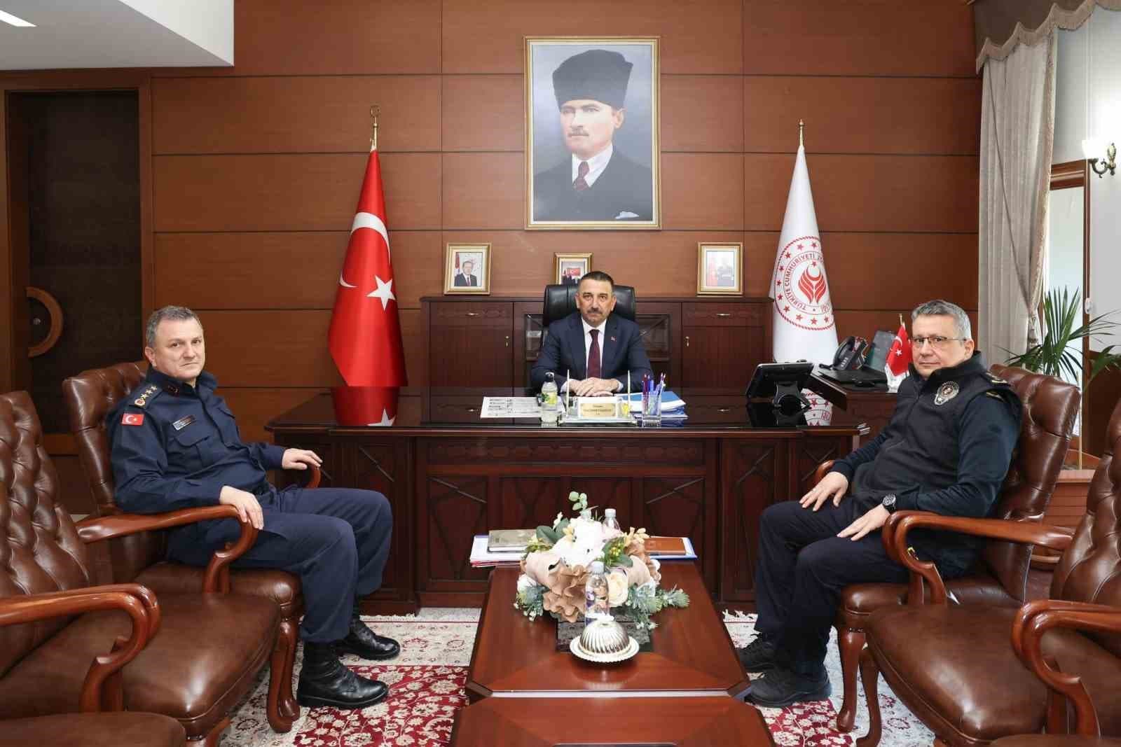Zonguldak’ta güvenlik toplantısı; suçla mücadele ve önleyici tedbirler masaya yatırıldı