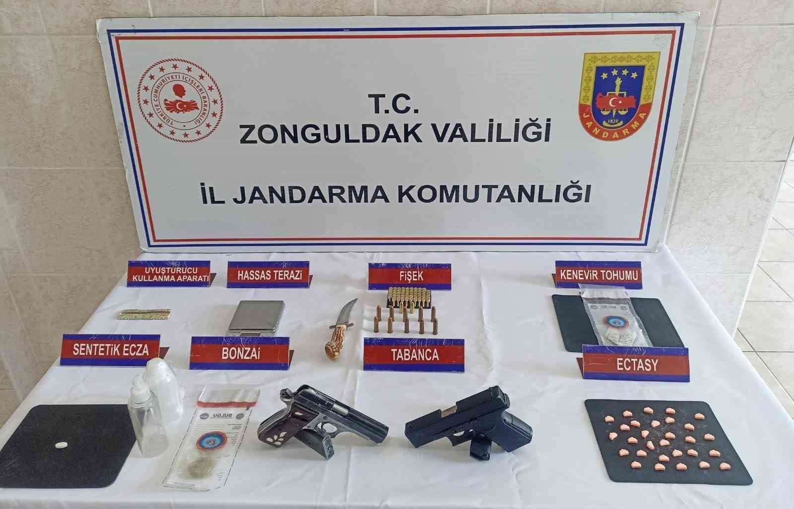 Zonguldak’ta eş zamanlı uyuşturucu operasyonunda 7 şüpheli yakalandı