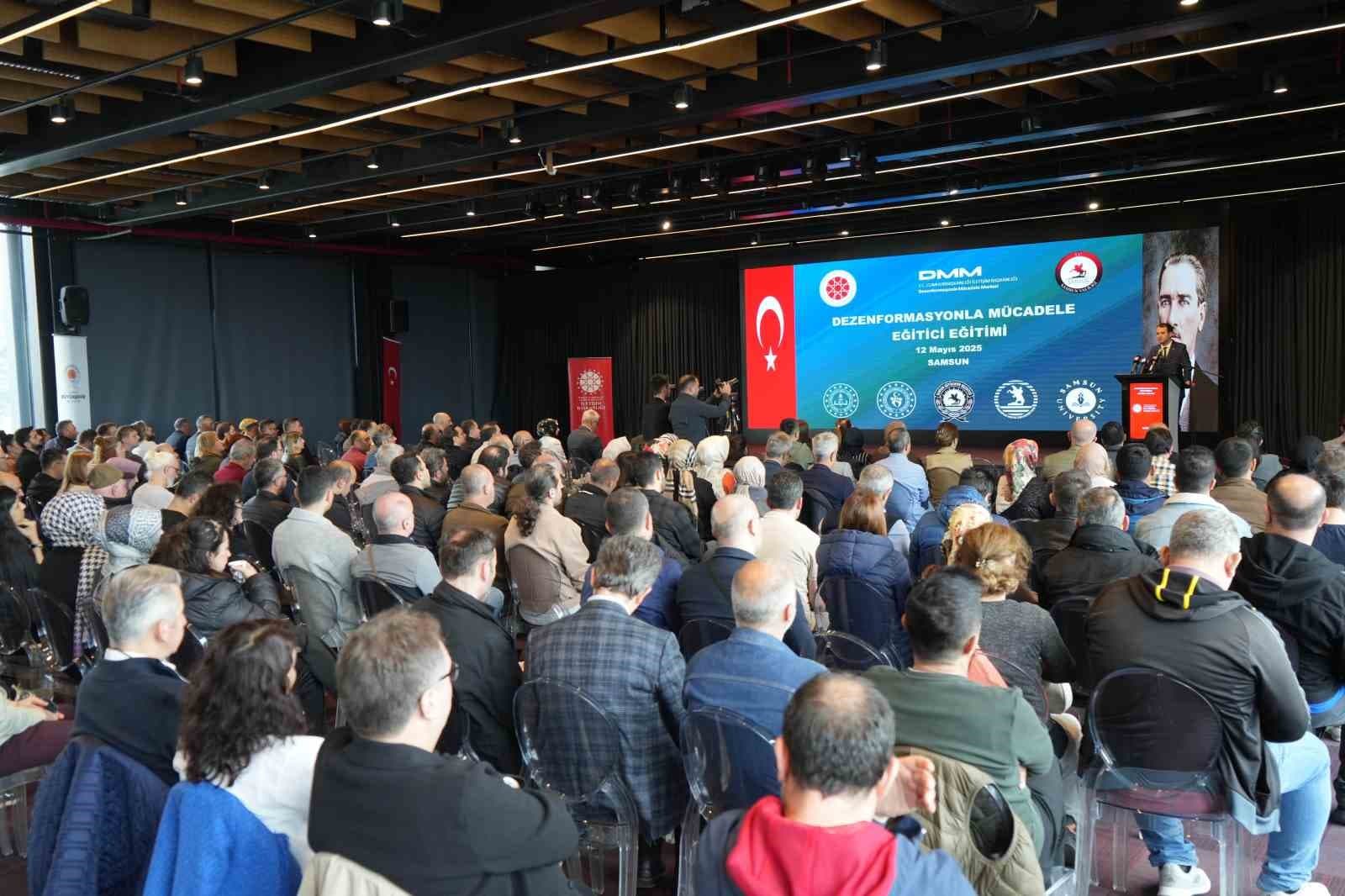 Küresel tehdit listesinin ilk sırasında ‘dezenformasyon’ var