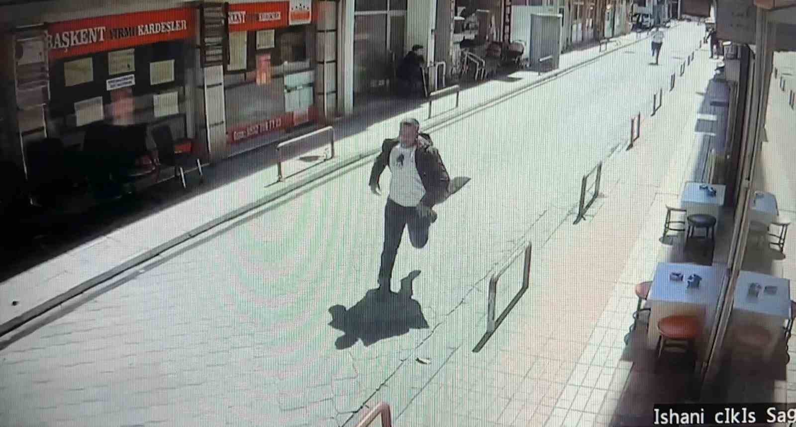 Ablasını kaçıran genci göğsünden vurarak öldürdü: Dehşet anları kamerada
