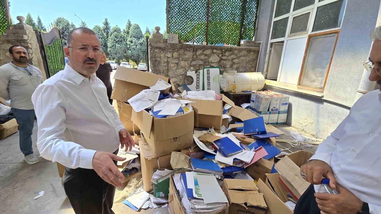 Karabük Üniversitesi’nde ilk kez atık ve geri dönüşüm sistemi kuruldu