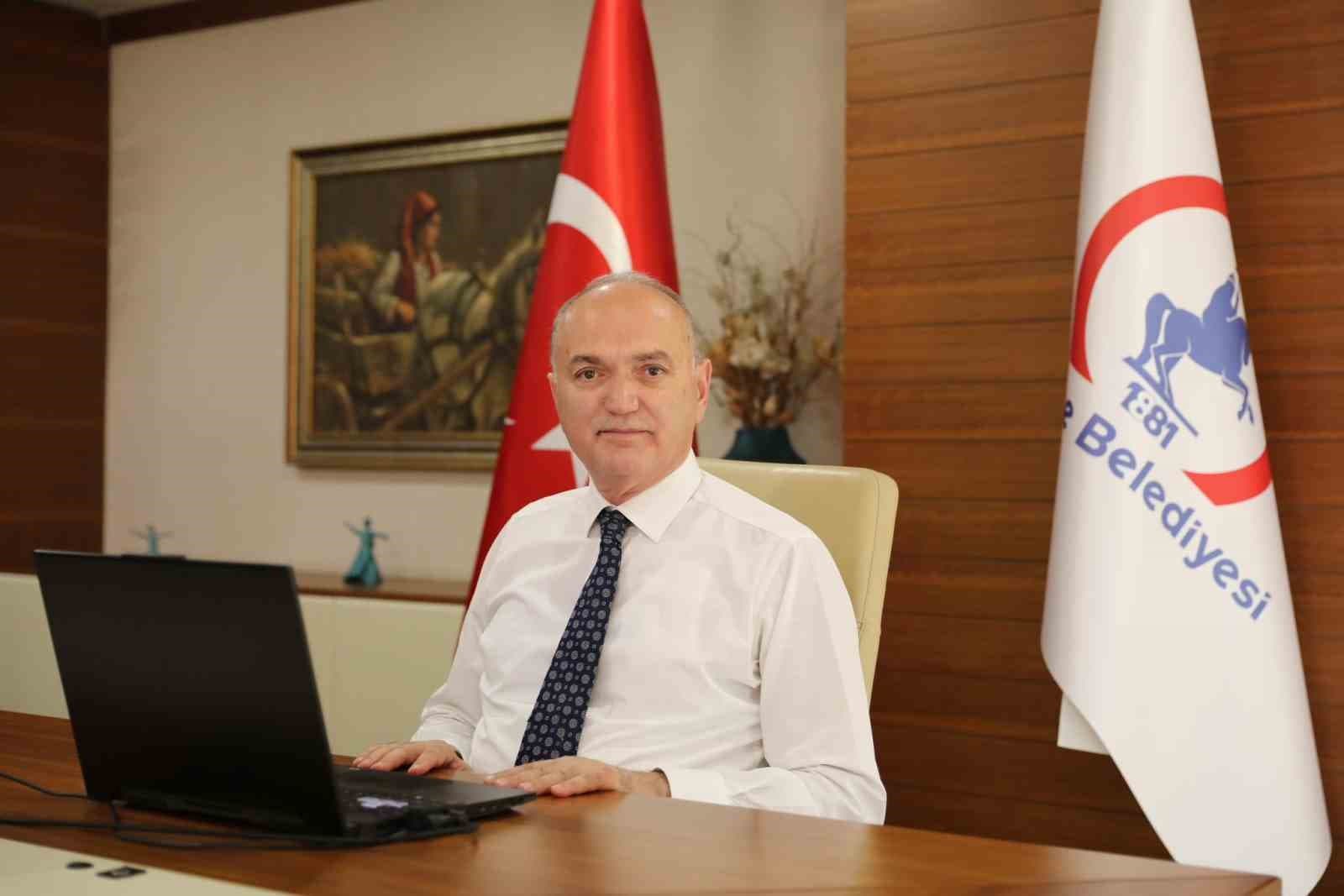 Başkan Özlü: "Ağzımdan hırsız kelimesi çıkmadı, yarası olan gocunur"