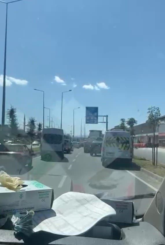 Sireni duyan fermuar sistemine geçti