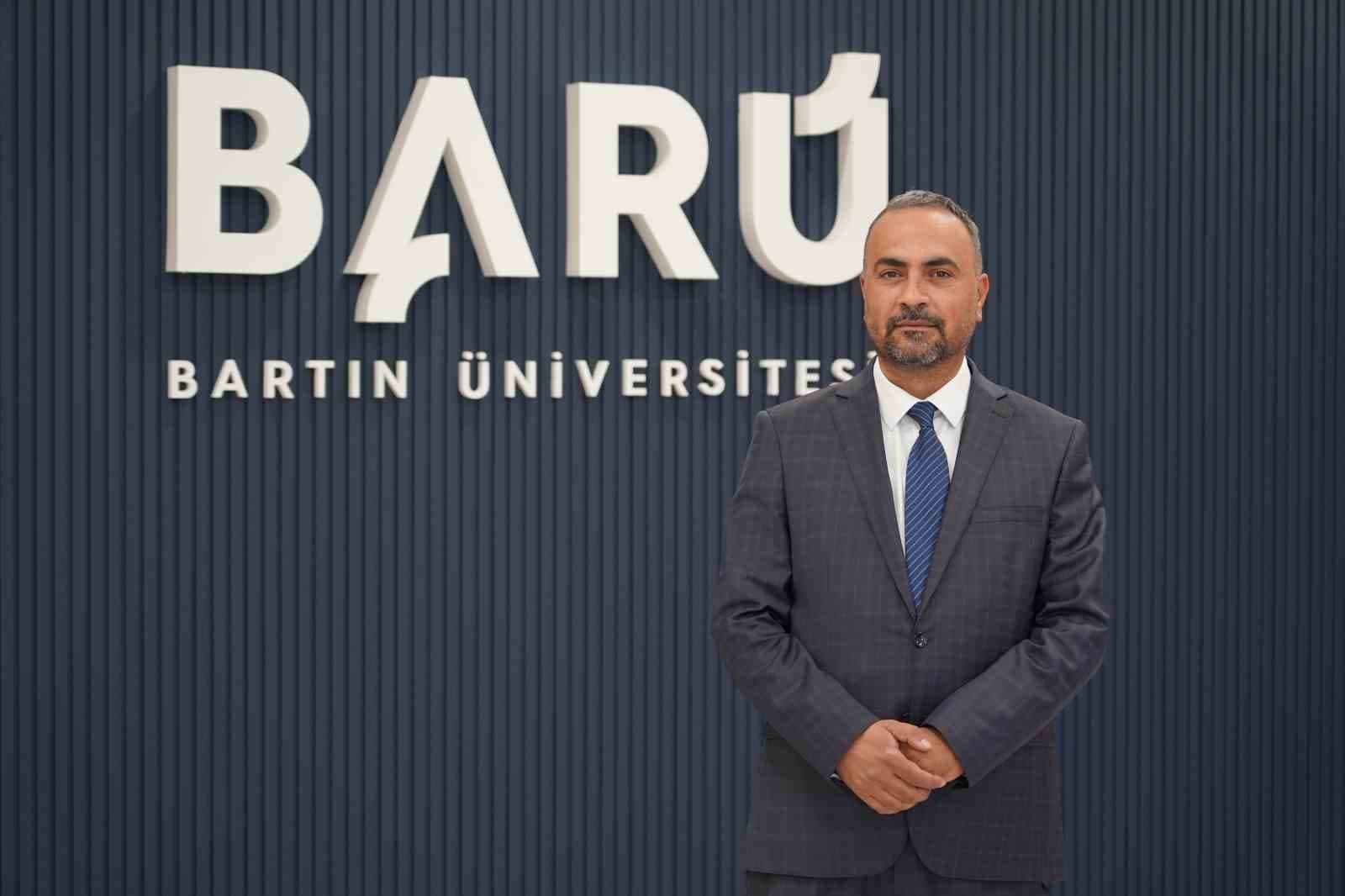 BARÜ’nün akıllı sohbet asistanı "ebilge" tescillendi