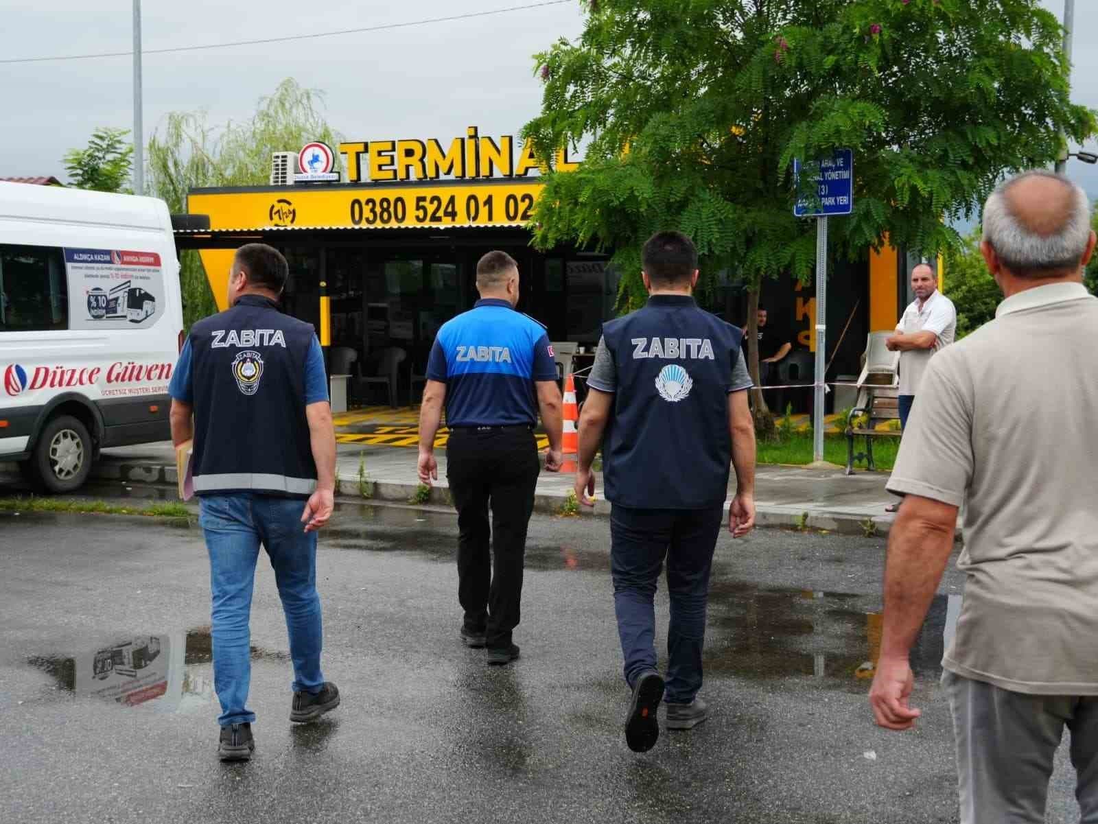 Zabıta ve il sağlıktan terminalde denetim