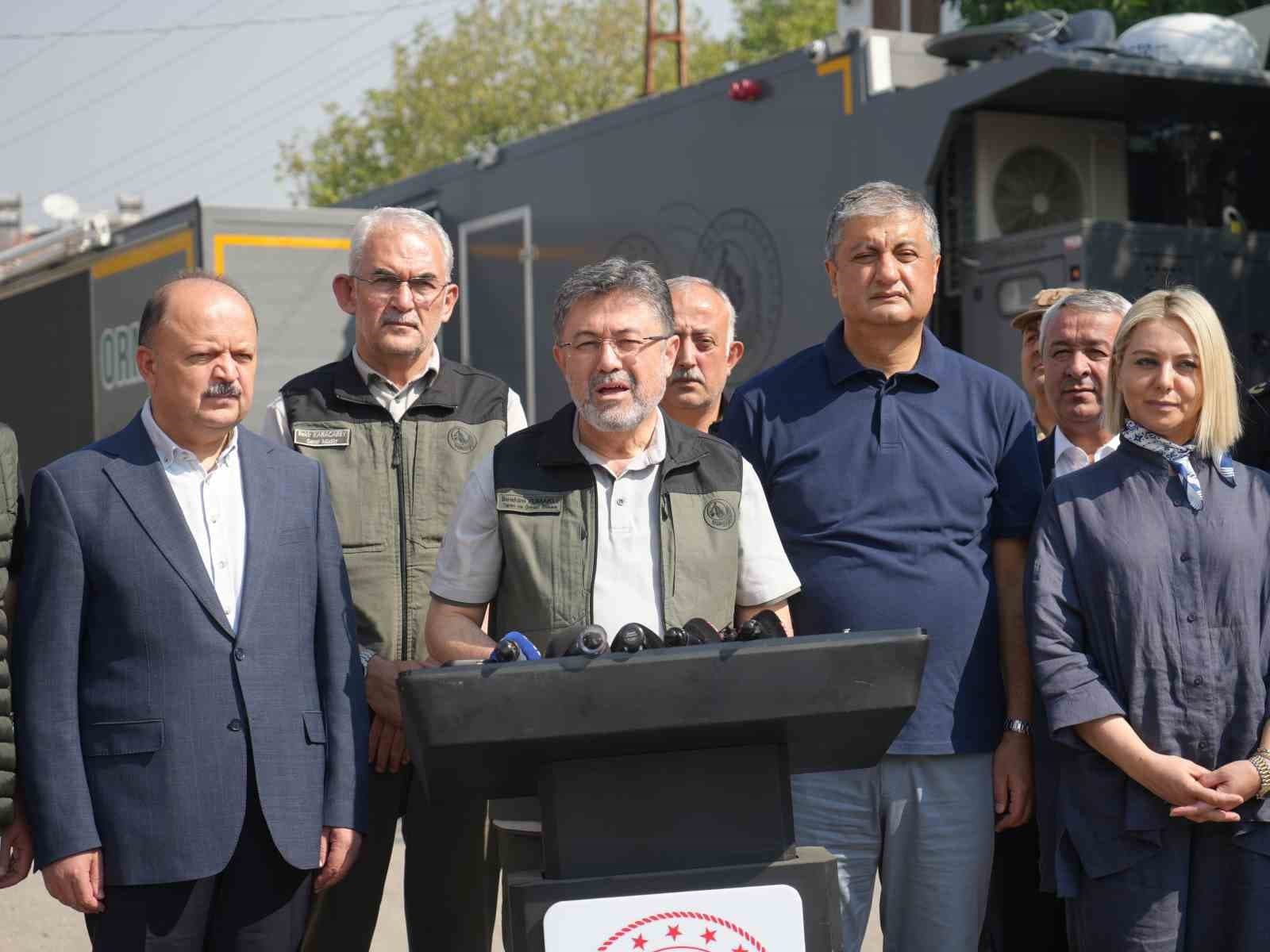 Orman Bakanı Yumaklı: "3 dalga halinde orman yangınlarıyla mücadele ettik"