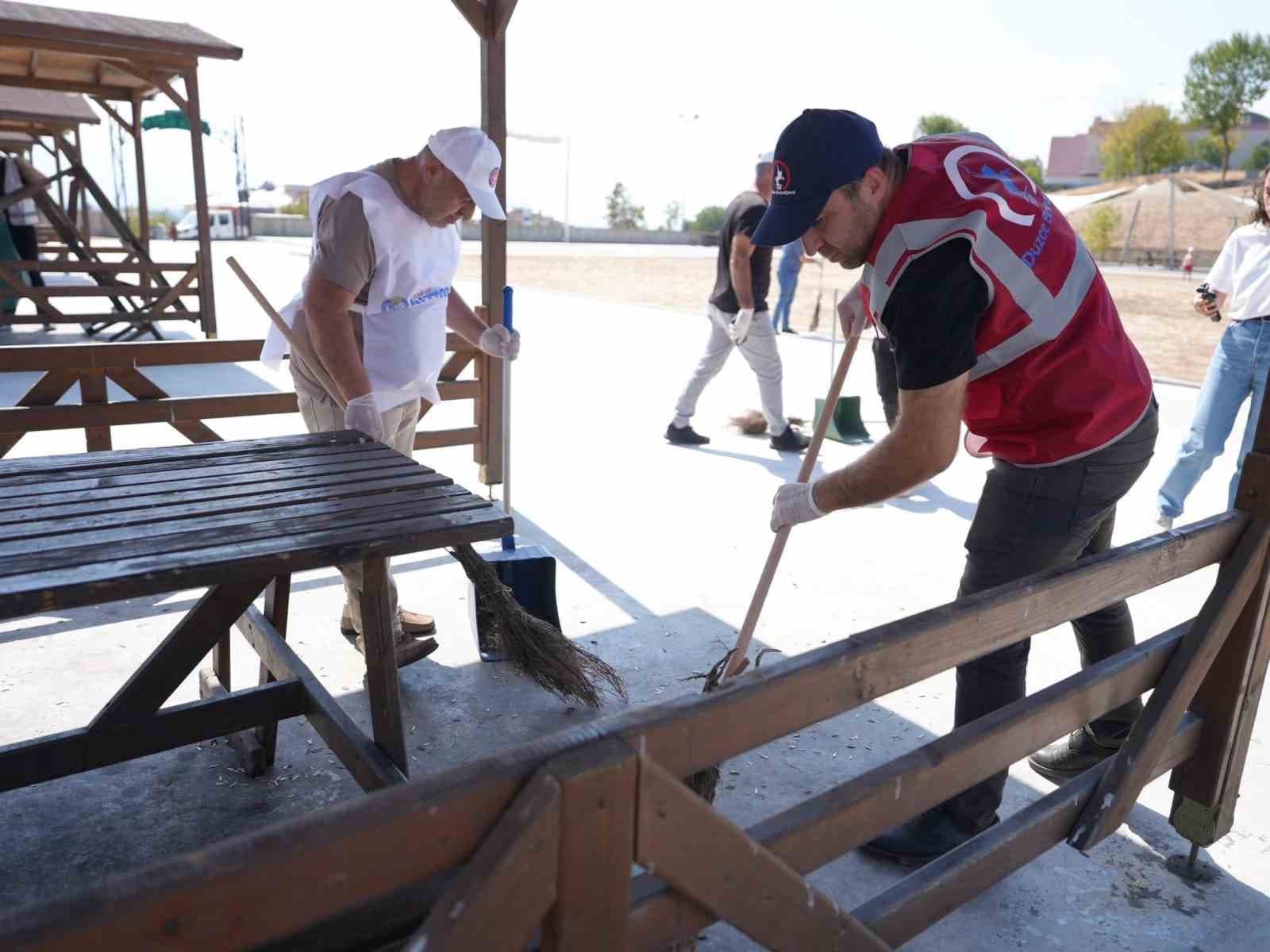 ’Temiz Şehir Düzce’ kampanyasına destek