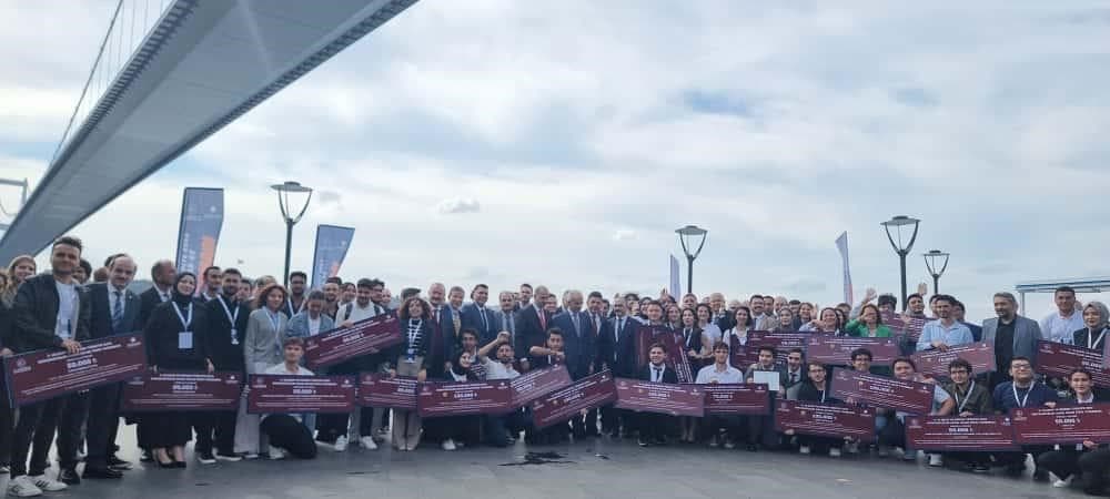 BEUN Psikoloji Bölümü Öğrencisi Akpolat, Türkiye’nin geleceğini şekillendiren projesiyle ödül aldı