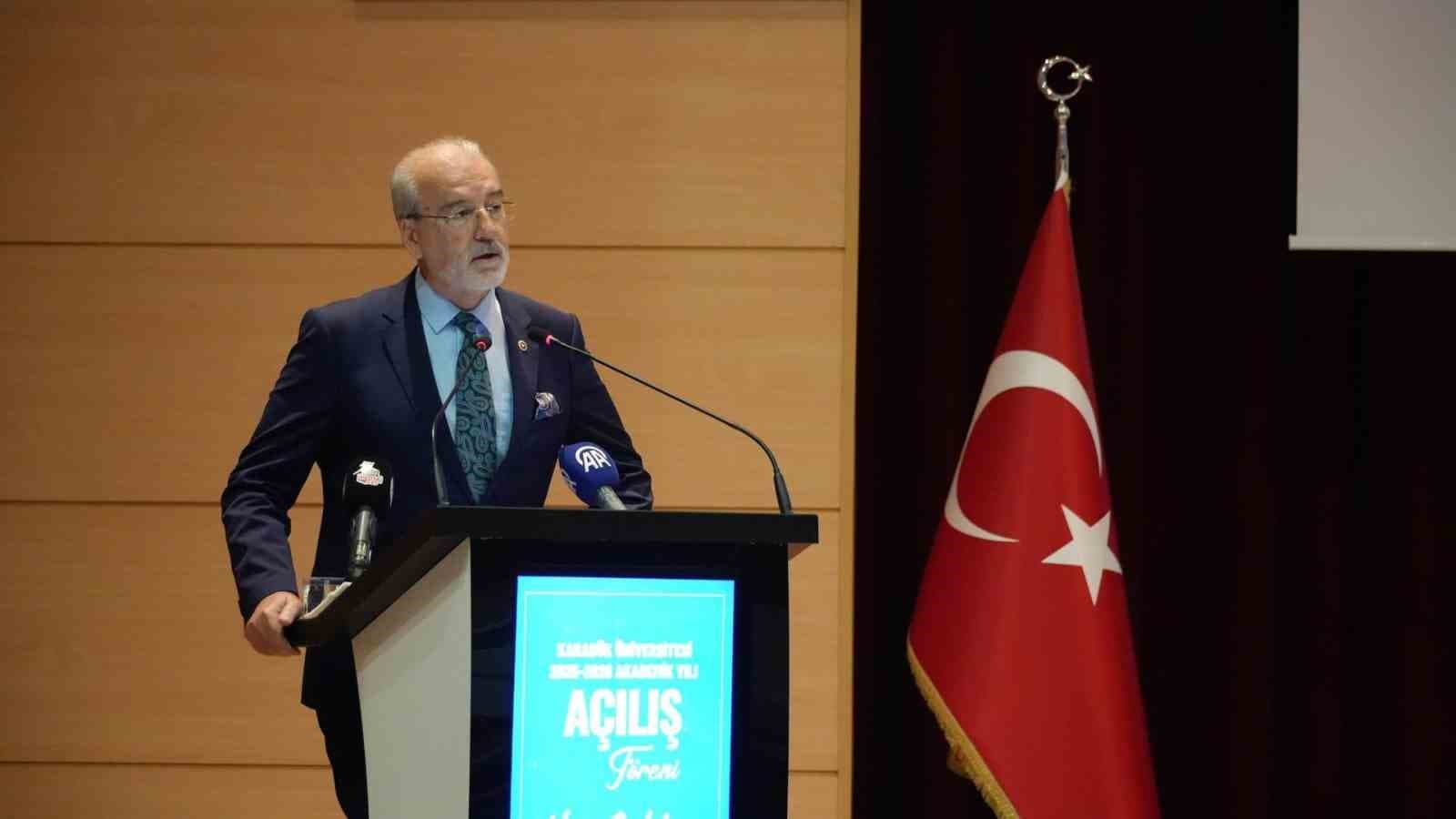 KBÜ’de akademik yıl açılışının ilk dersi "Küresel Devlet Terörü - Gazze" oldu