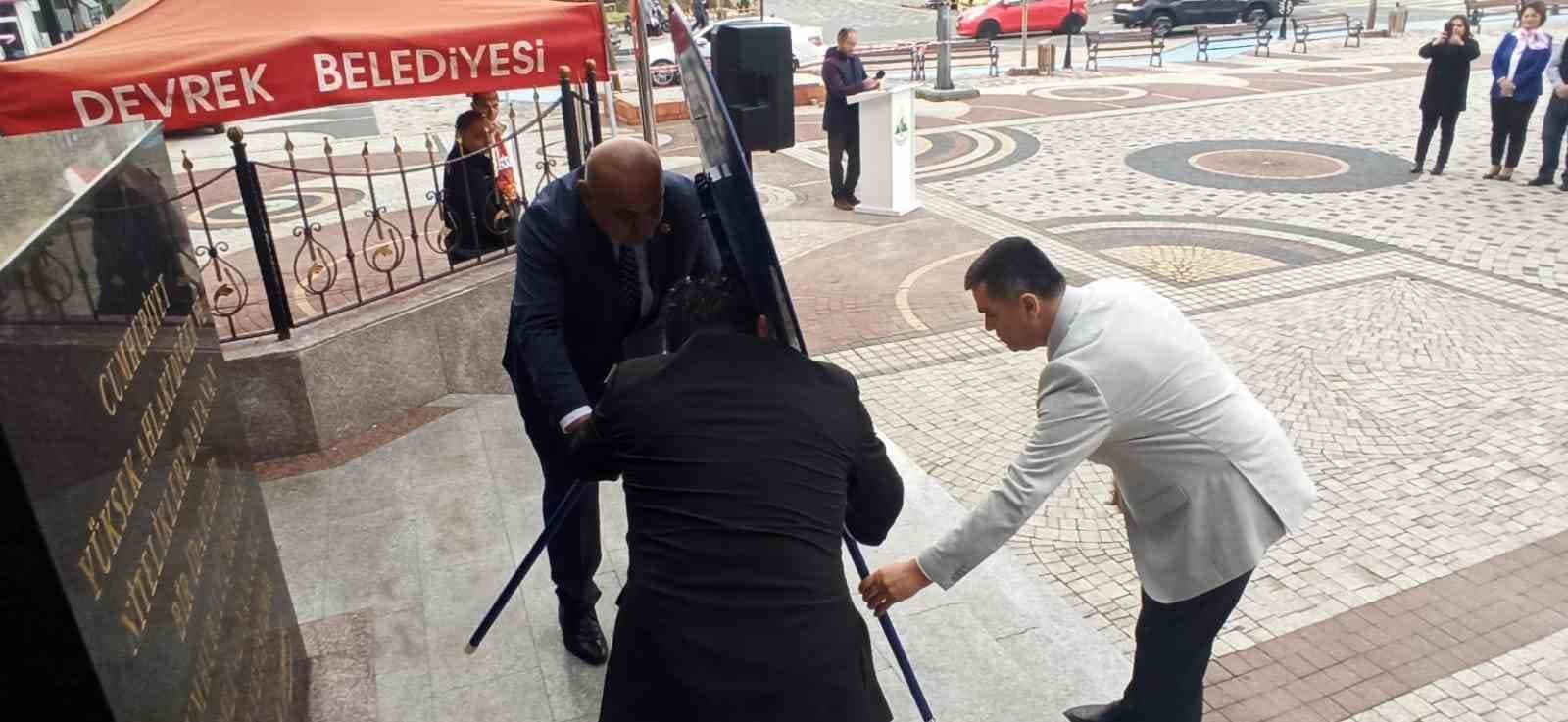 Devrek’te "Muhtarlar Günü" düzenlenen törenle kutlandı